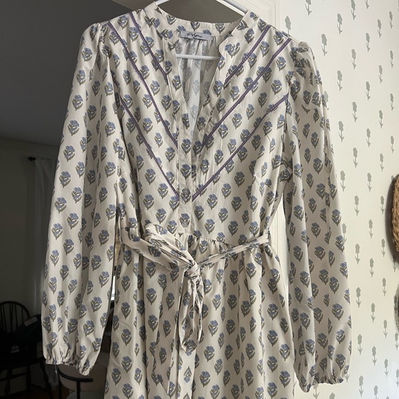 Shop Henly Lily Floral Midi Dress - Picture 7 of 10